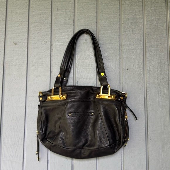 B. Makowsky Black Shoulder Bag Gold Hardwa… - Picture 1 of 8